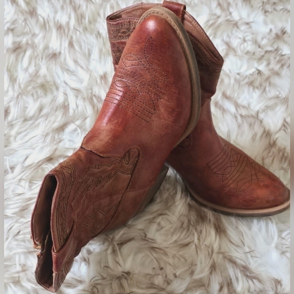 Coconuts Matisse Pistol Cowboy Boots Size 6M 🌴 - Picture 4 of 6